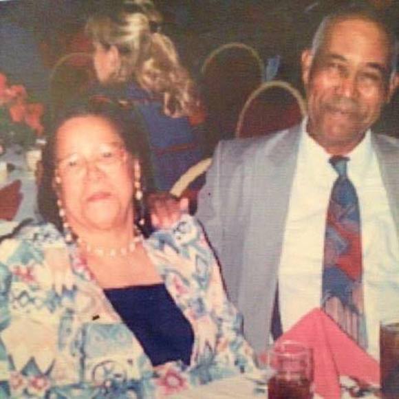 Meet your Posher, Genevia - Picture 1 of 1